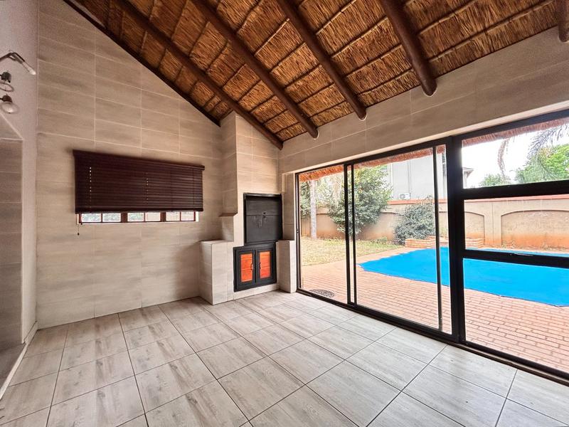 To Let 4 Bedroom Property for Rent in Melodie North West